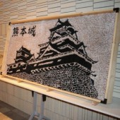 Tranh lâu đài Kumamoto làm từ 110.000 tăm tre của học sinh Nhật Bản